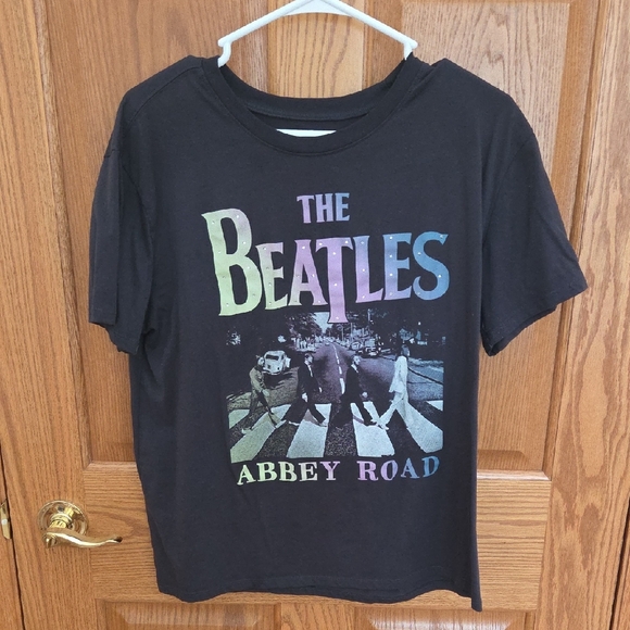 The Beatles Tops - The Beatles Black Abbey Road Tee with Multicolor Design